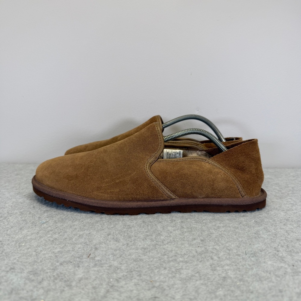 UGG Mens Shoes Size 8 Kenton Chestnut Suede Sheepskin Slip on Slippers 1013485